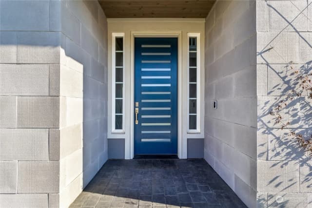 Property photo for 30 Ne Alpine Drive, College Place photo 2
