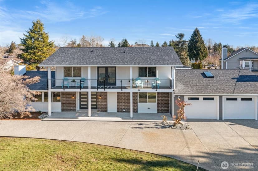 Property photo for 19010 102 Avenue Se, Renton