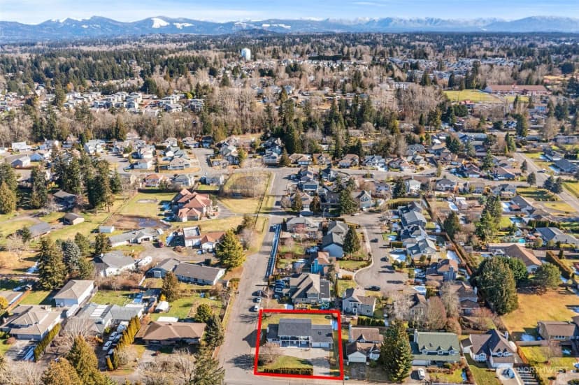 Property photo for 19010 102 Avenue Se, Renton photo 36
