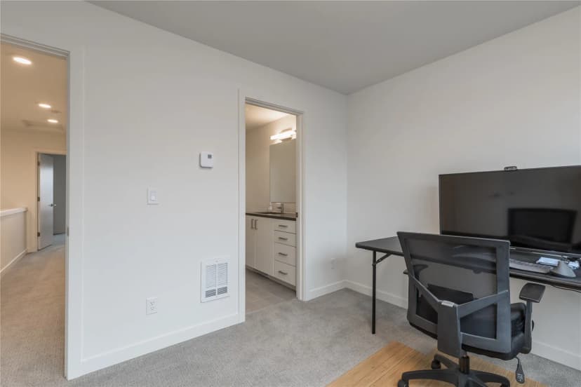 Property photo for 32779 Madrona Avenue Se, Black Diamond photo 18