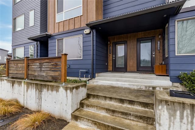 Property photo for 32779 Madrona Avenue Se, Black Diamond photo 2