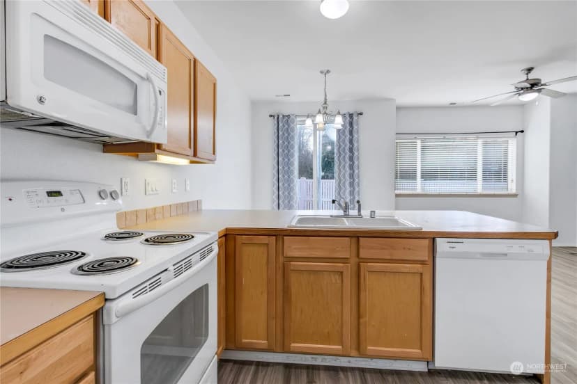Property photo for 6528 127th Street Ct E, Puyallup photo 8
