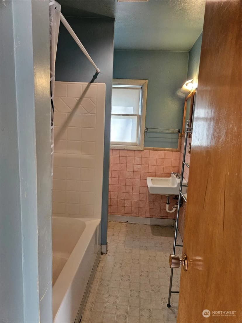 Property photo for 415 W Main Street, Almira photo 23