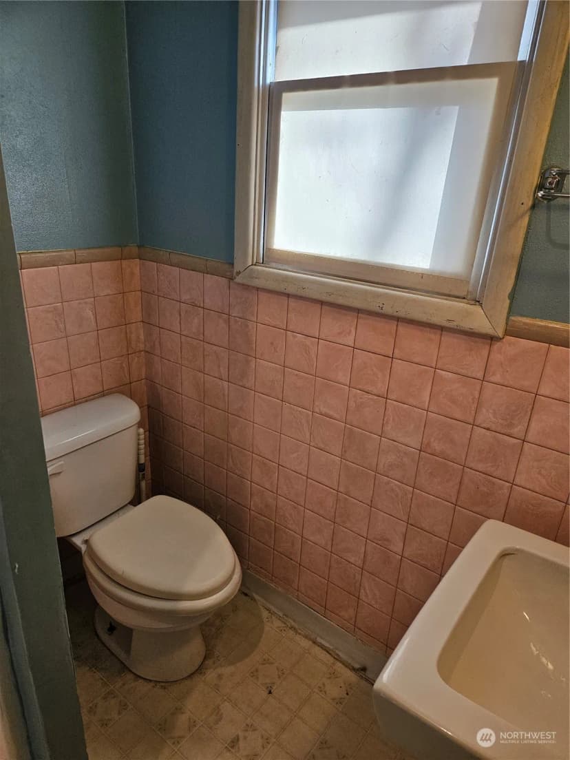 Property photo for 415 W Main Street, Almira photo 22