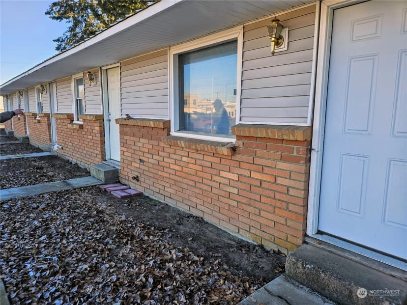 Property photo for 415 W Main Street, Almira photo 8