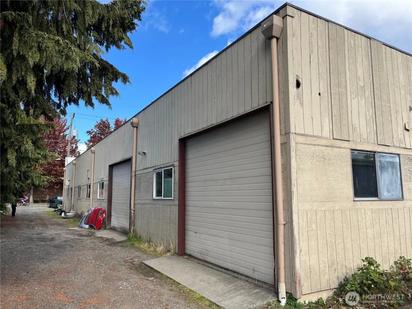 Property photo for 1115 N 100th Street, Seattle