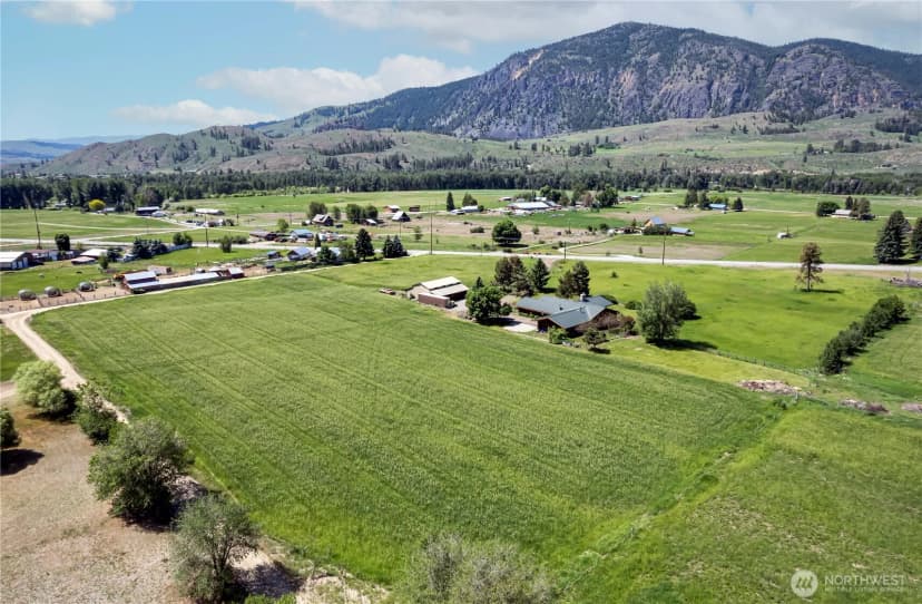 Property photo for 2992 State Route 153 Highway, Twisp photo 31