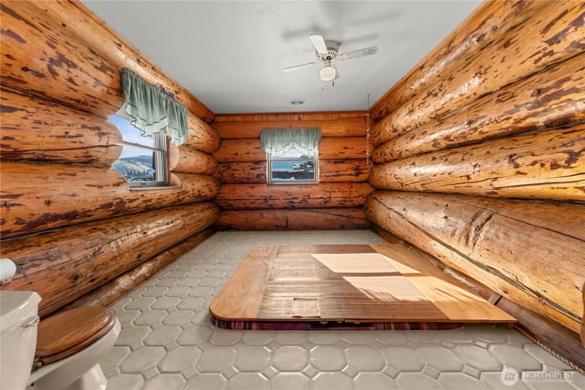 Property photo for 2992 State Route 153 Highway, Twisp photo 17