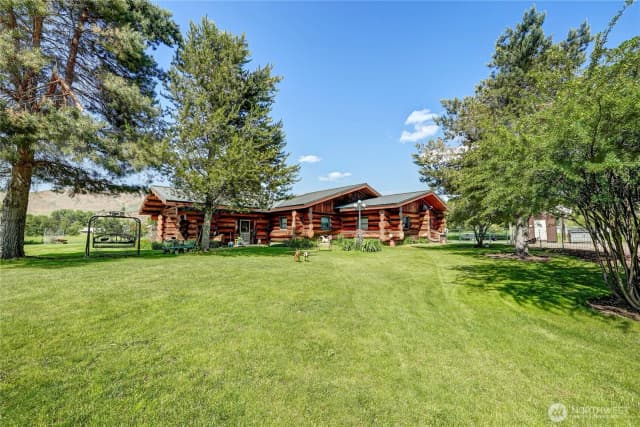 Property photo for 2992 State Route 153 Highway, Twisp photo 2