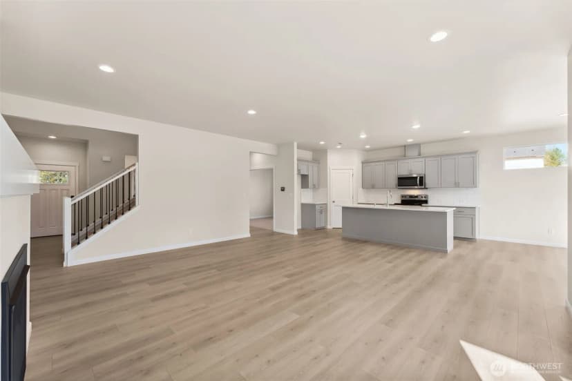 Property photo for 9444 Chief Leschi Street Se #28, Yelm photo 10