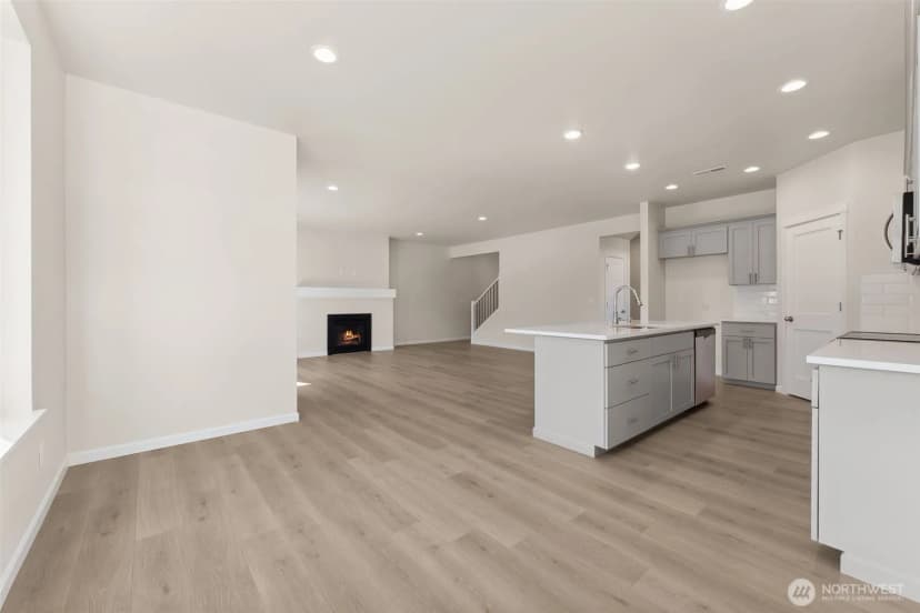 Property photo for 9444 Chief Leschi Street Se #28, Yelm photo 12