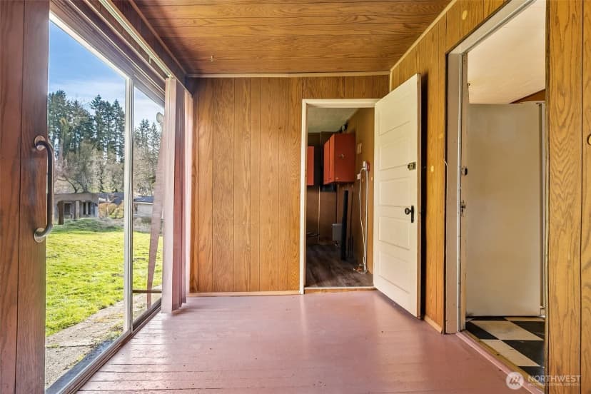 Property photo for 216 1 Se 1st Street, Winlock photo 21