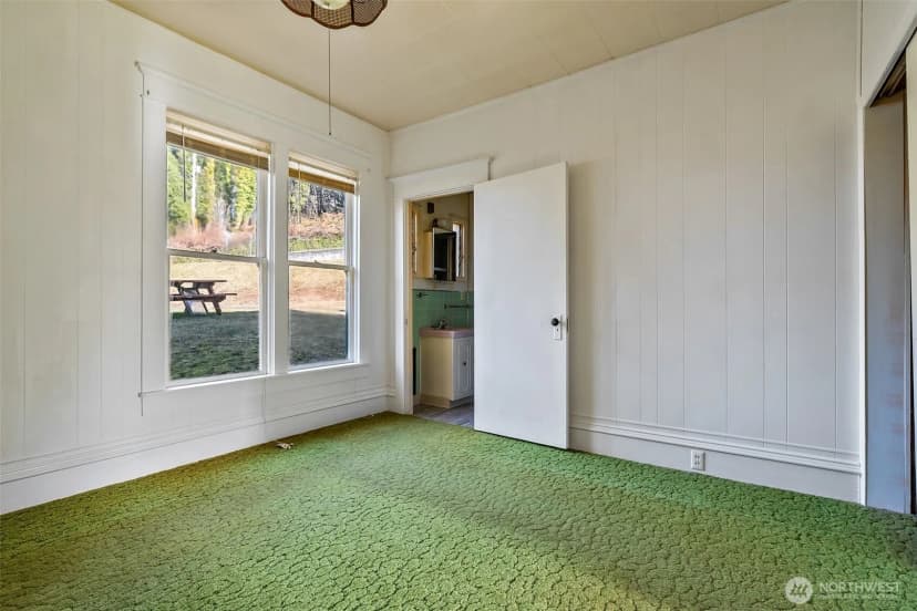 Property photo for 216 1 Se 1st Street, Winlock photo 12