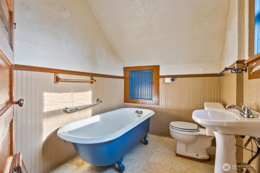 Property photo for 216 1 Se 1st Street, Winlock photo 23