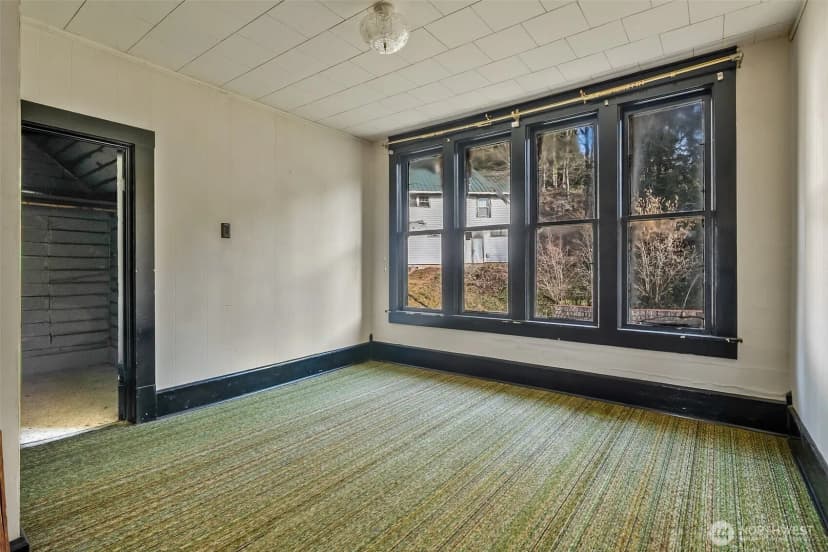 Property photo for 216 1 Se 1st Street, Winlock photo 24
