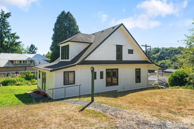 Property photo for 216 1 Se 1st Street, Winlock photo 30
