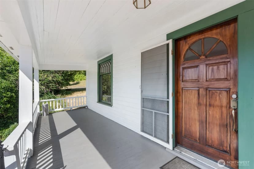 Property photo for 216 1 Se 1st Street, Winlock photo 6