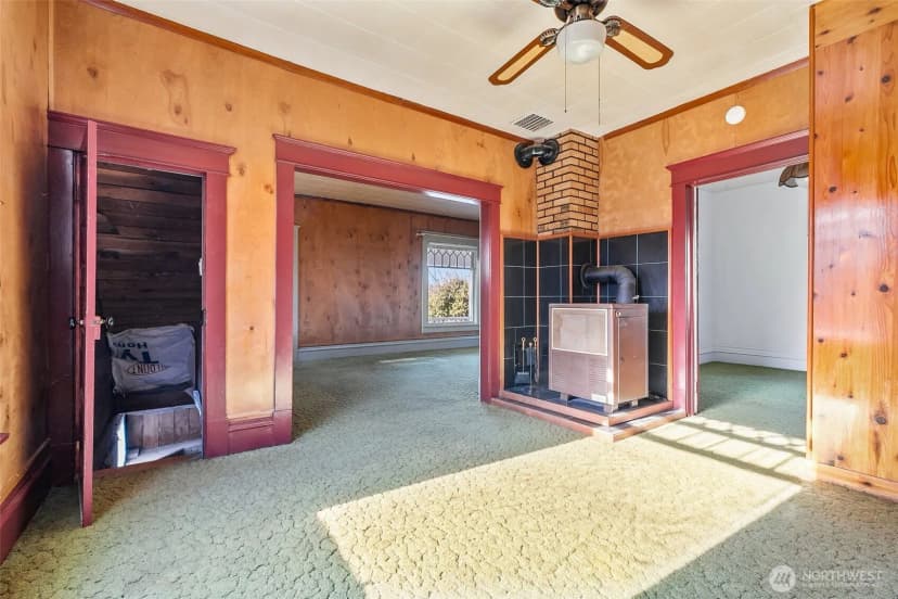 Property photo for 216 1 Se 1st Street, Winlock photo 11