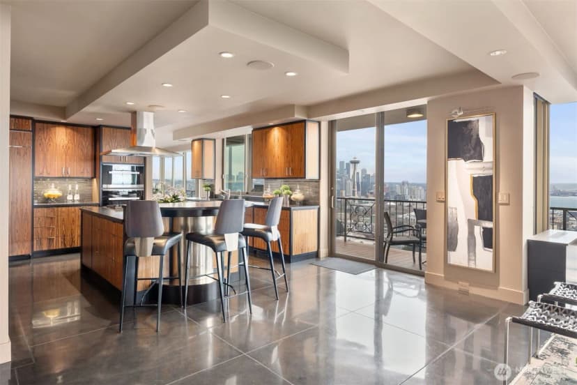 Property photo for 111 W Highland Drive #9e&9w, Seattle photo 9