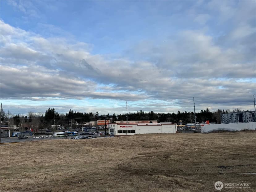 Property photo for 11918 Airport Road, Everett photo 16