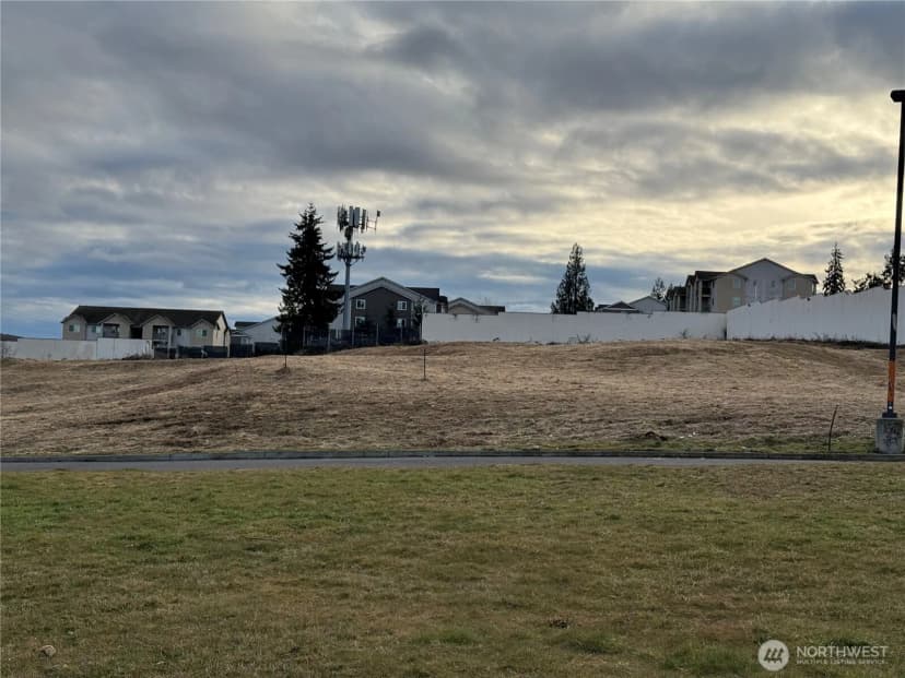 Property photo for 11918 Airport Road, Everett photo 4