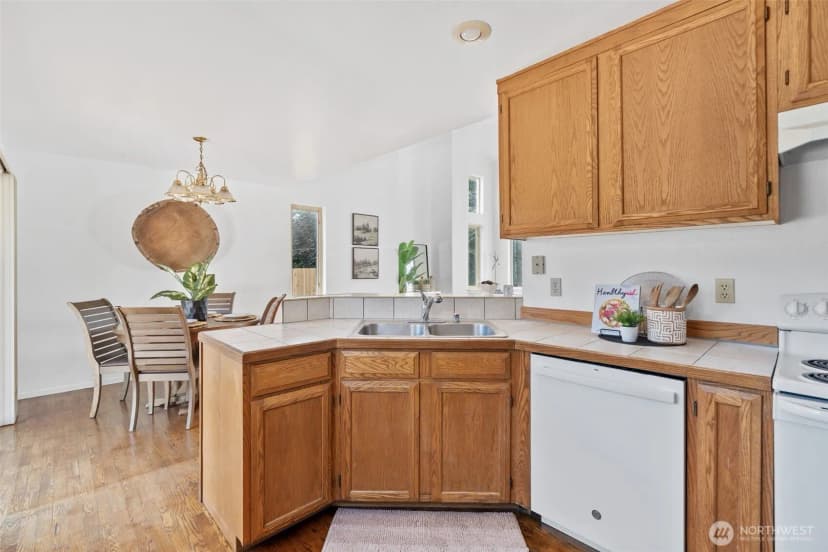 Property photo for 21916 Virgina Place Ne, Kingston photo 11