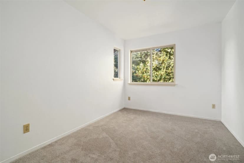 Property photo for 21916 Virgina Place Ne, Kingston photo 16