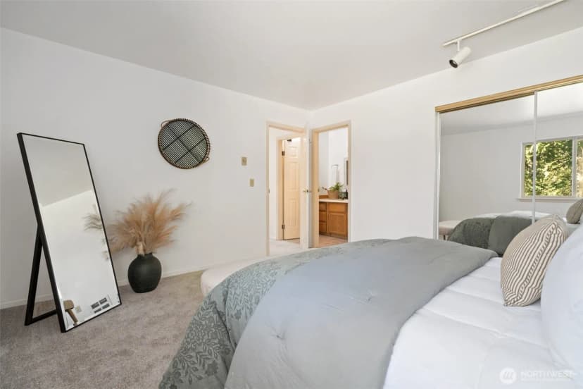 Property photo for 21916 Virgina Place Ne, Kingston photo 15