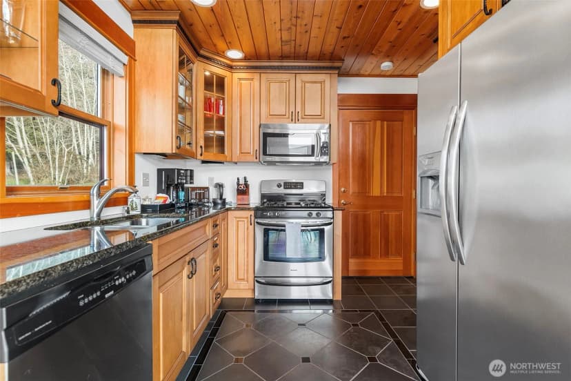 Property photo for 382 E Bergeson Road, Shelton photo 22
