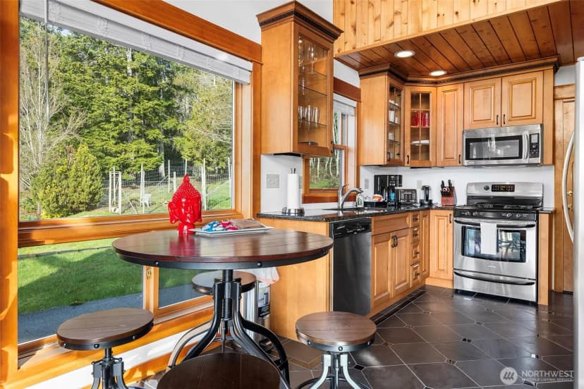 Property photo for 382 E Bergeson Road, Shelton photo 21