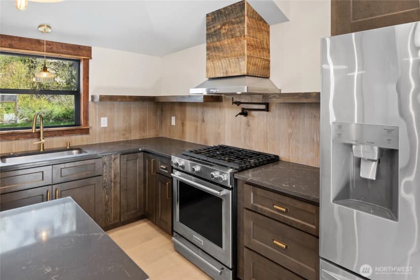 Property photo for 605 Ronald Avenue, Cle Elum photo 9