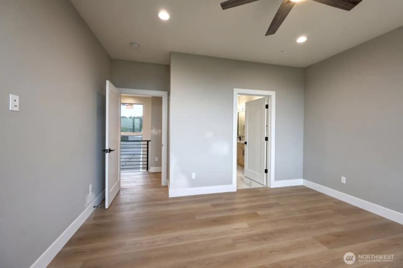 Property photo for 31905 G Street, Ocean Park photo 18