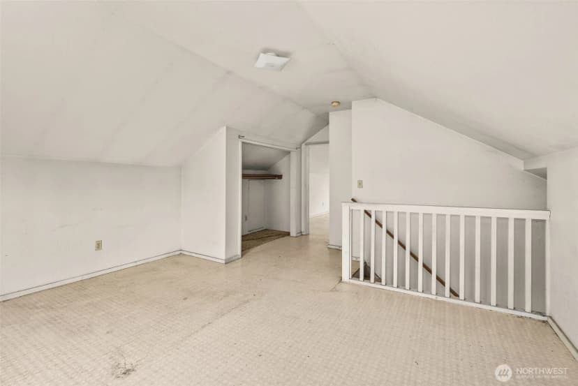 Property photo for 6042 W Cloquallum Road, Shelton photo 28