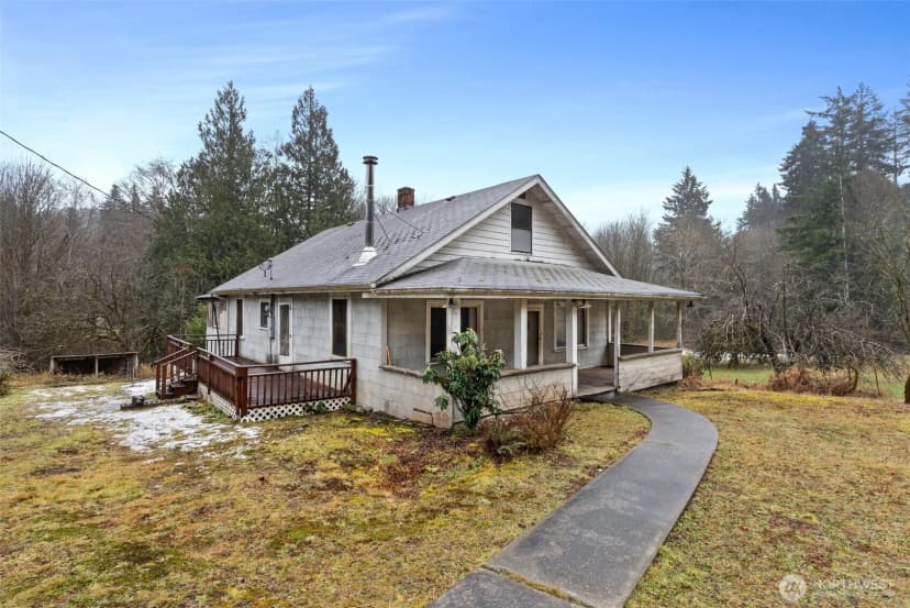 Property photo for 6042 W Cloquallum Road, Shelton photo 22