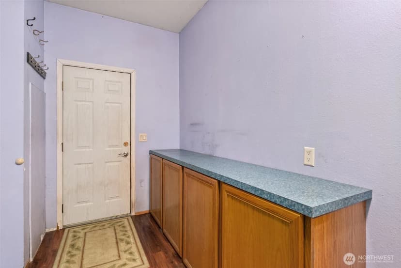 Property photo for 6042 W Cloquallum Road, Shelton photo 18