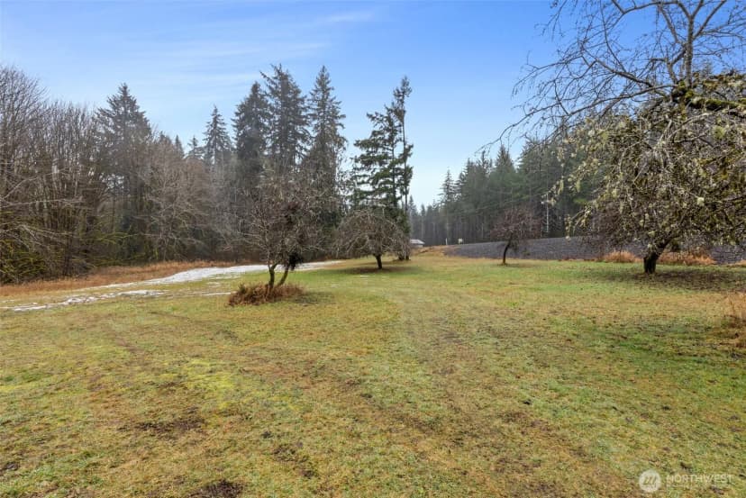 Property photo for 6042 W Cloquallum Road, Shelton photo 31