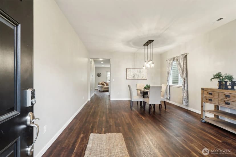 Property photo for 27609 256th Place Se, Maple Valley photo 5