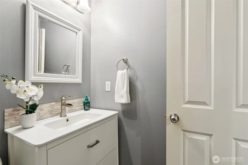 Property photo for 27609 256th Place Se, Maple Valley photo 16