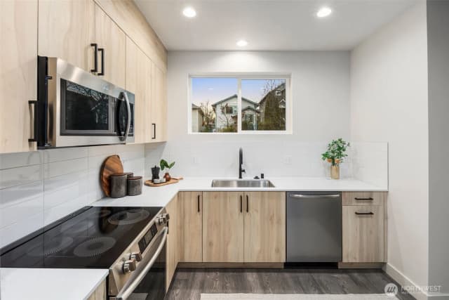 Property photo for 4518 B 33rd Avenue S, Seattle photo 5