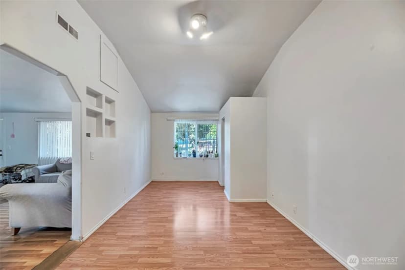 Property photo for 148 S 302nd Street, Federal Way photo 12