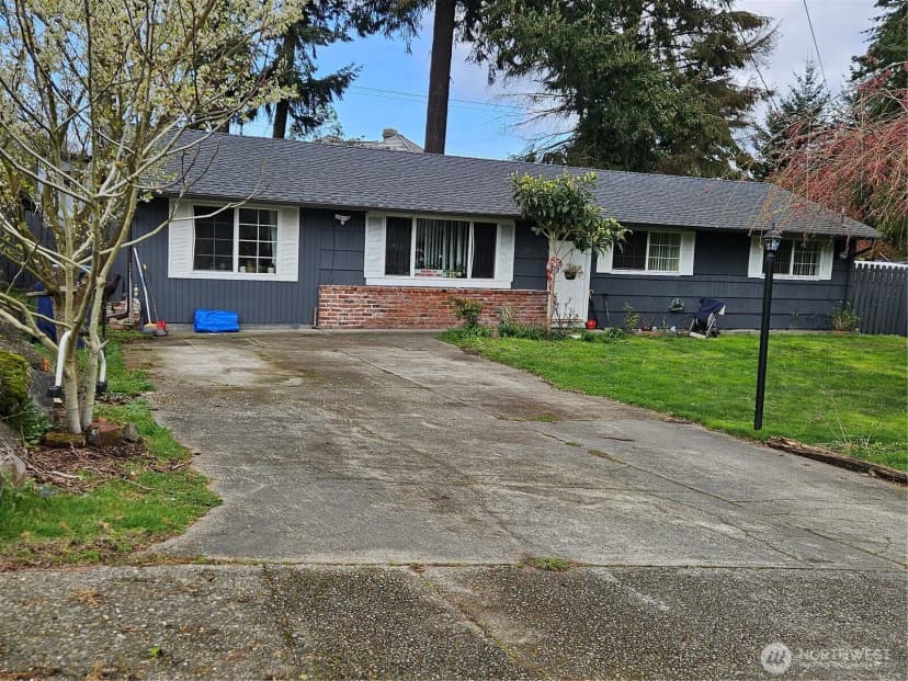 Property photo for 148 S 302nd Street, Federal Way photo 17