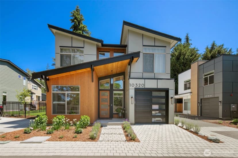Property photo for 10320 126th Lane Ne, Kirkland