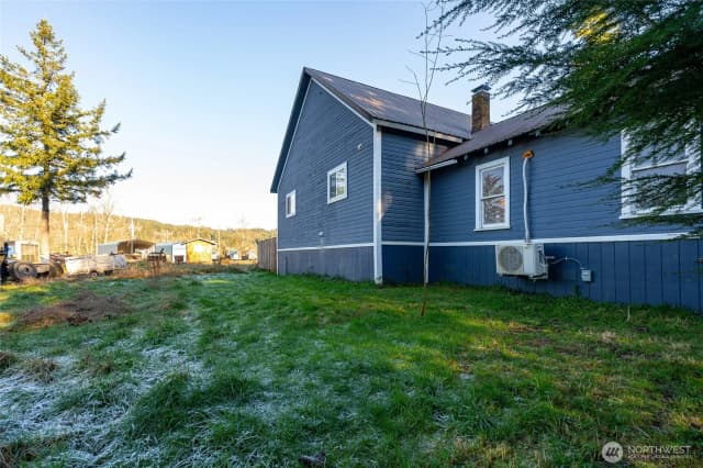 Property photo for 327 Elochoman Valley Road, Cathlamet photo 5