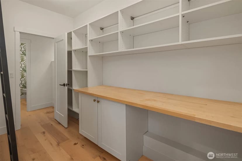 Property photo for 2521 Nw 92nd Street, Seattle photo 16