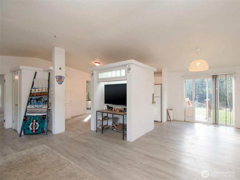 Property photo for 430 Craig Road, Sequim photo 6