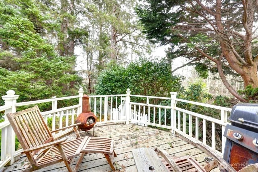 Property photo for 34800 J Place, Ocean Park photo 11