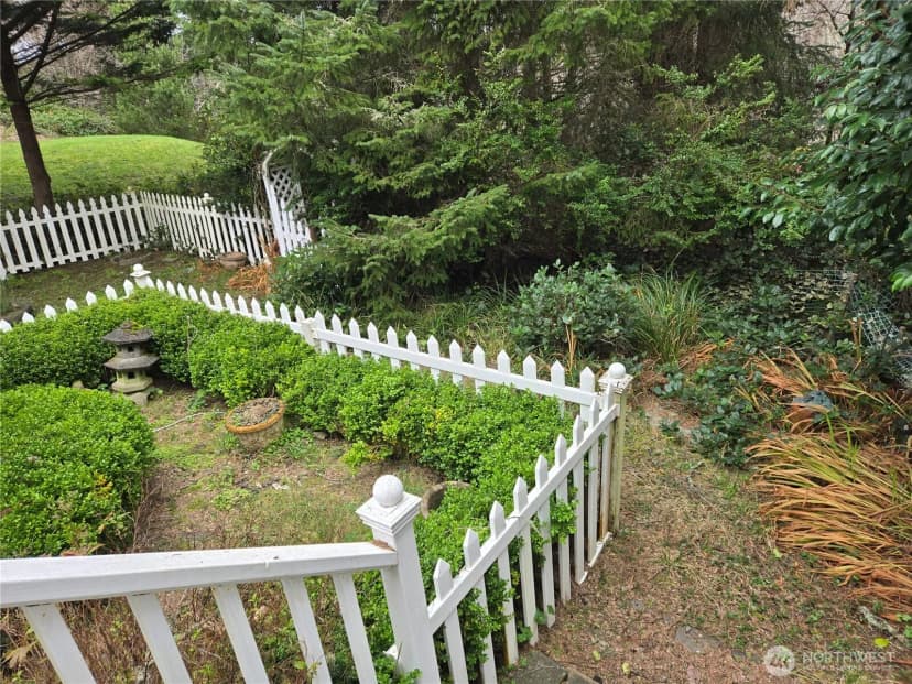 Property photo for 34800 J Place, Ocean Park photo 37
