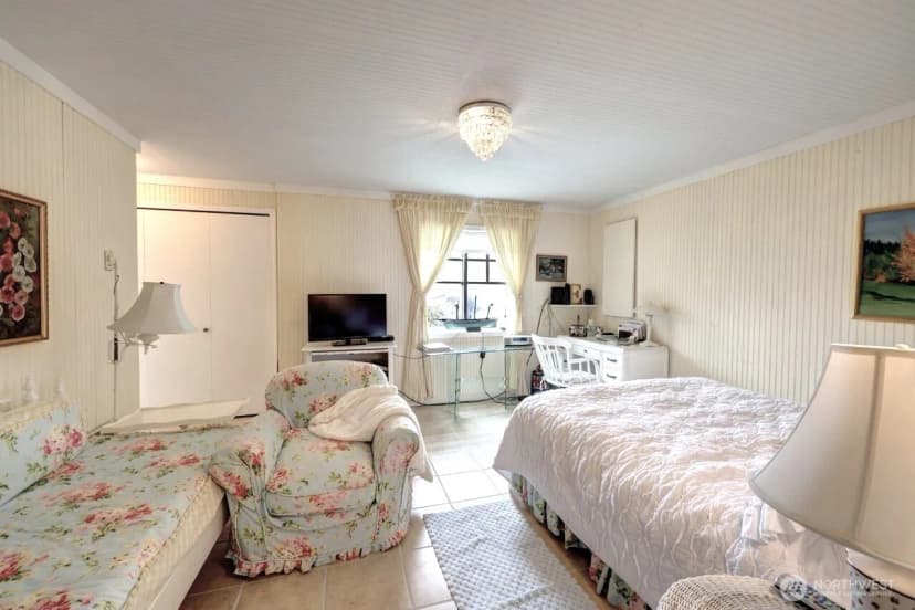 Property photo for 34800 J Place, Ocean Park photo 34