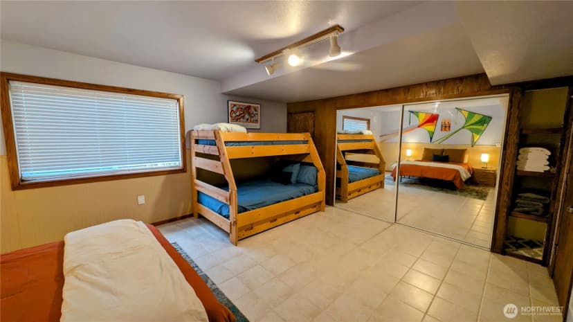 Property photo for 33513 G Street, Ocean Park photo 22