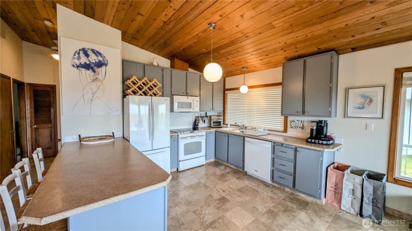 Property photo for 33513 G Street, Ocean Park photo 6
